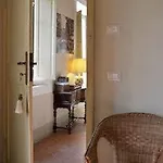 La Toraia Hotel