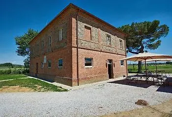 Hotel La Toraia *