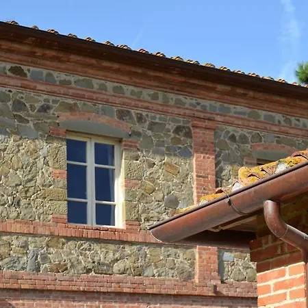 Hotel La Toraia *